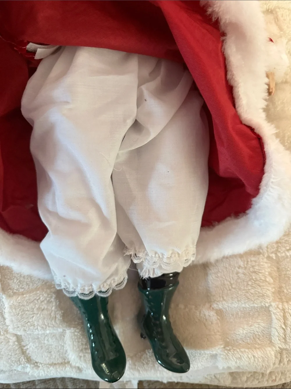 Vintage Santa & Mrs. Claus Christmas Dolls 15–17” Red Velvet Holiday Decor